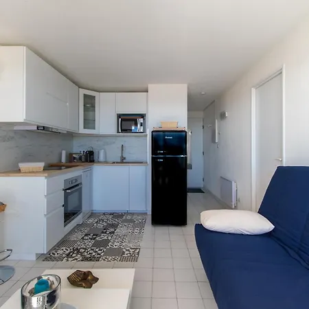 L'evasion Bleue * Wifi * Bord De * Piscine * Apartament